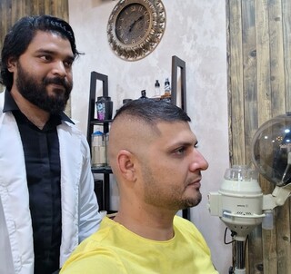 Land Stars Gents Salon